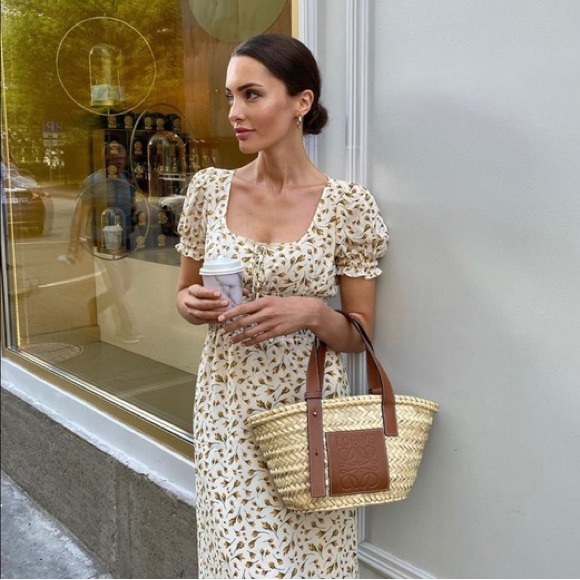 Reformation Dresses & Skirts - Reformation Selby midi dress